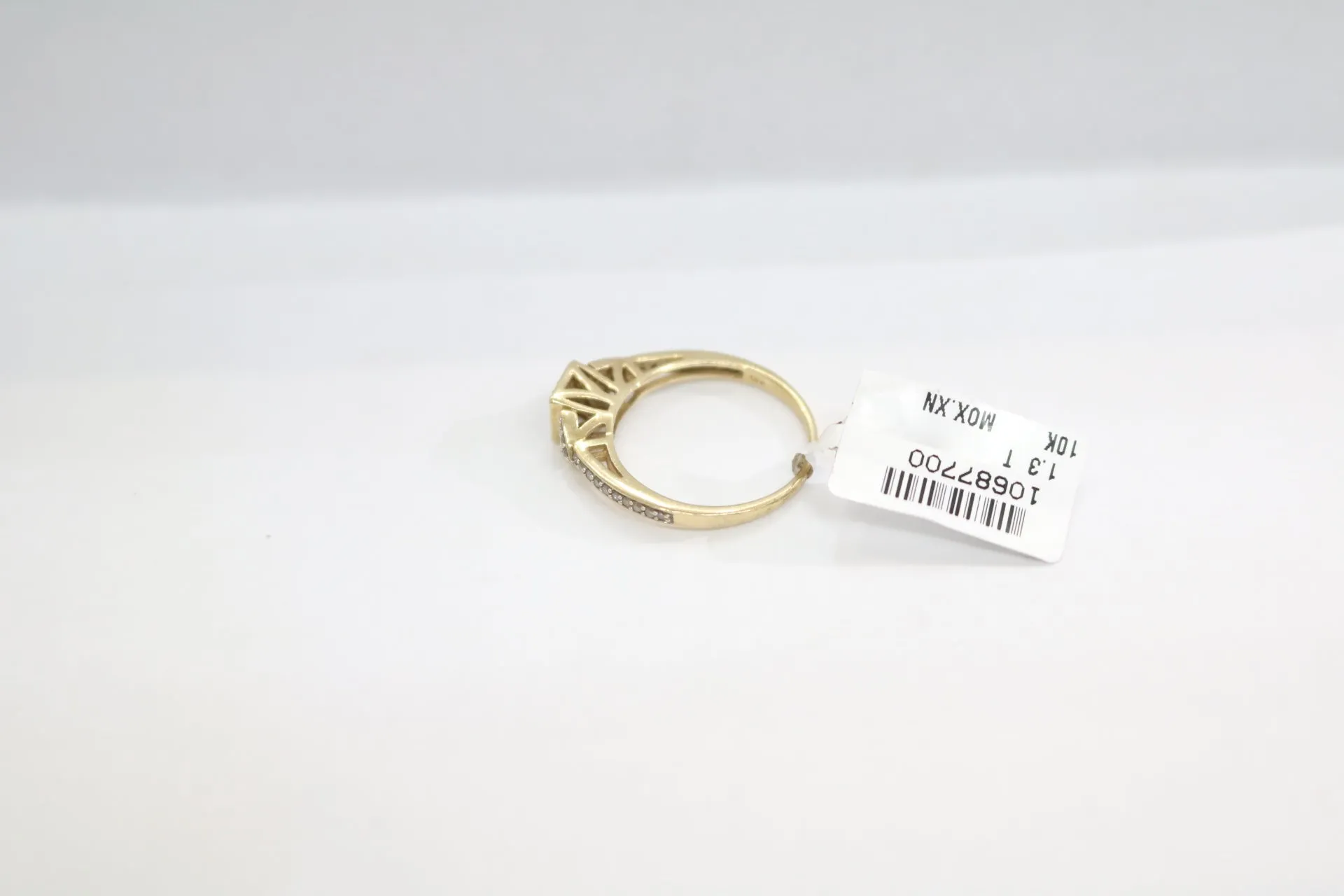 10K Yellow Gold Diamond Ring (Size 7) (0.46ctw)