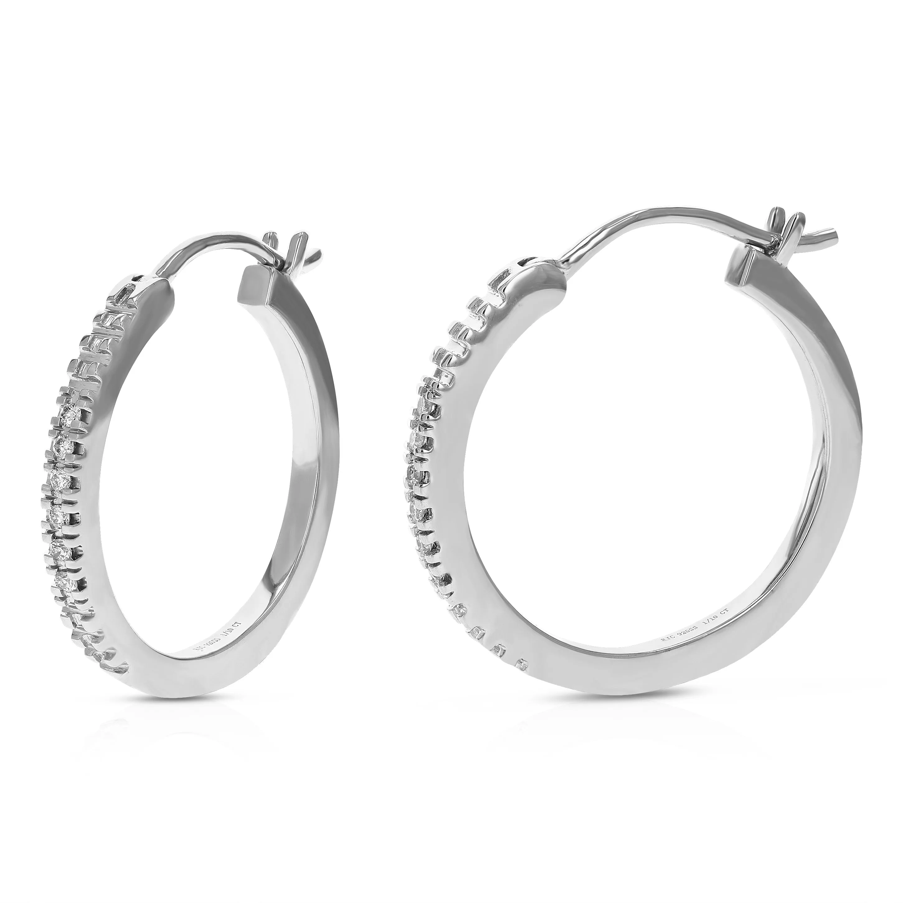 1/10 cttw Lab Grown Diamond Hoop Earring in Sterling Silver