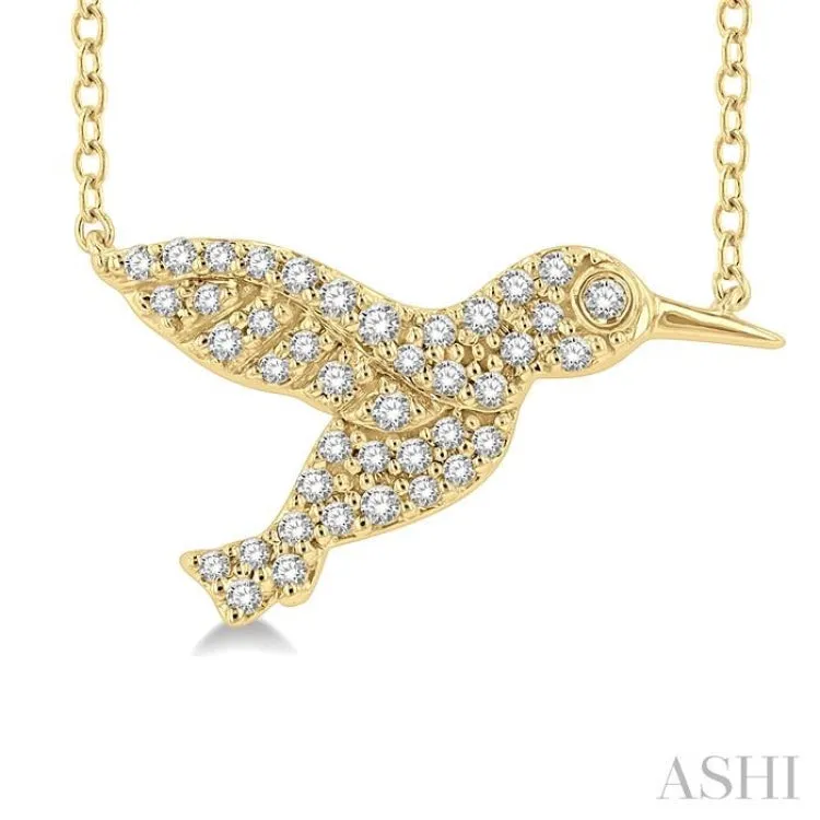 1/6 ctw Petite Hummingbird Round Cut Diamond Fashion Pendant With Chain in 10K Yellow Gold