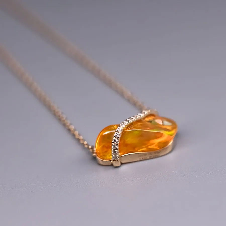 1.85 ct Mexican Fire Opal & Diamond Necklace 18K Yellow Gold