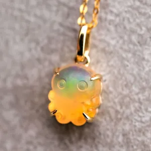 Cute Handcarved Mexican Fire Opal Octopus Pendant Necklace 18K Gold