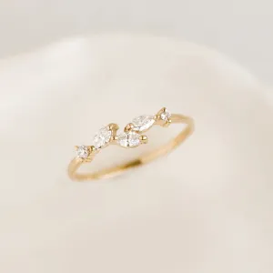 Diamond Leaf Ring 14k Gold - Noemi