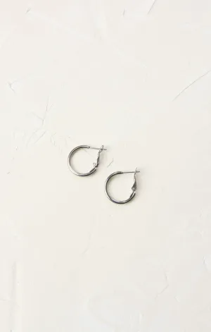 Grace Classic Hoop Earrings