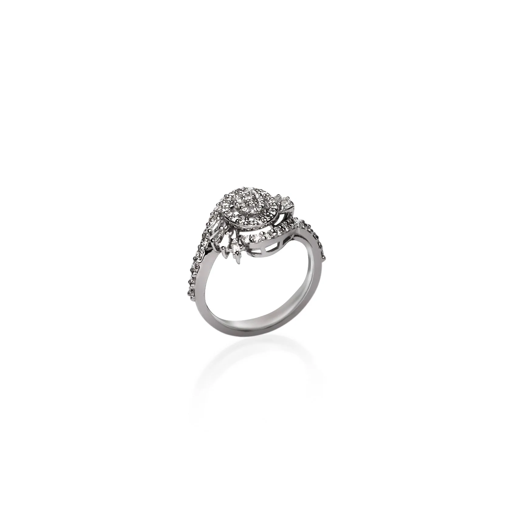 Oval illusion Diamond Ring