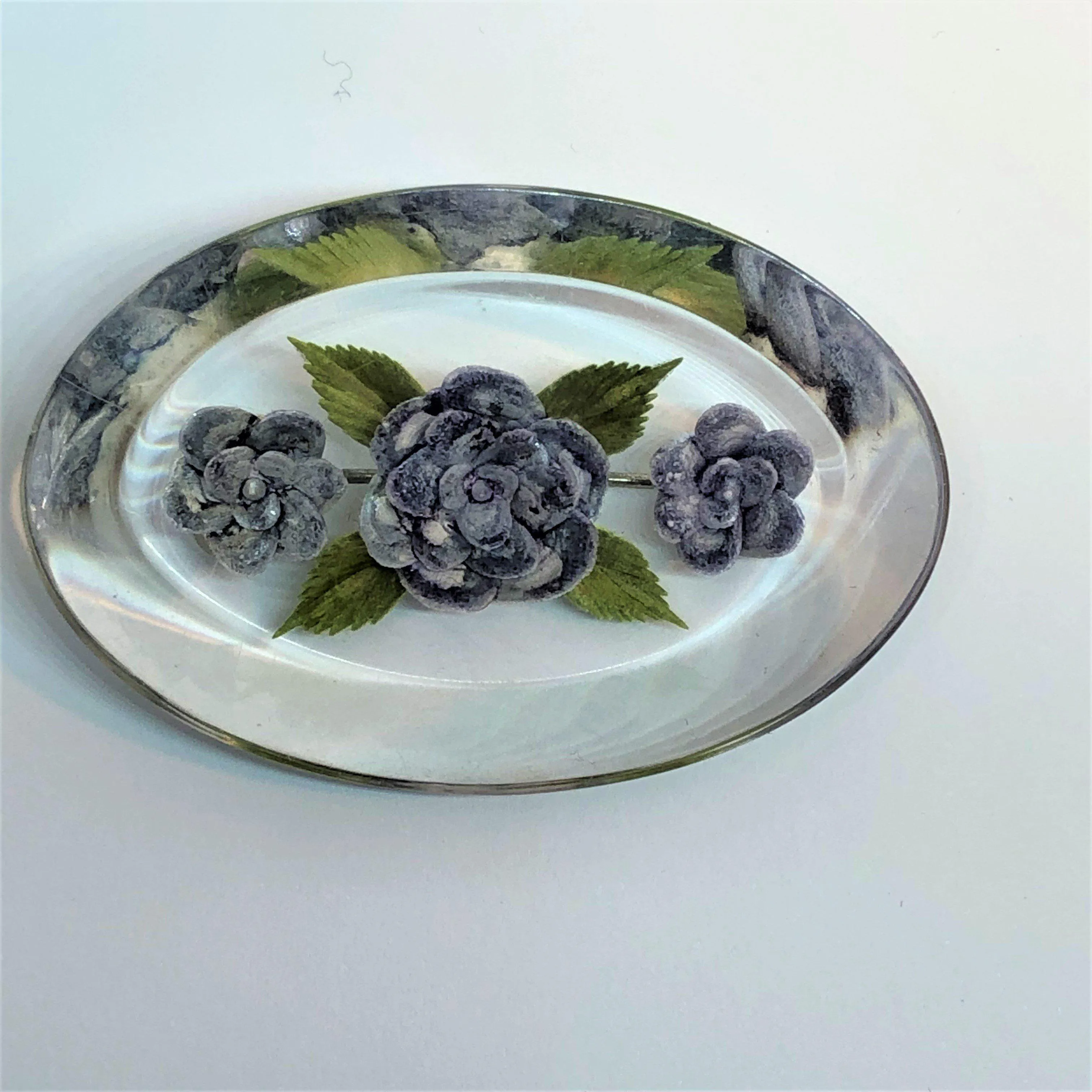 Reverse Carved Floral Lucite Vintage Brooch