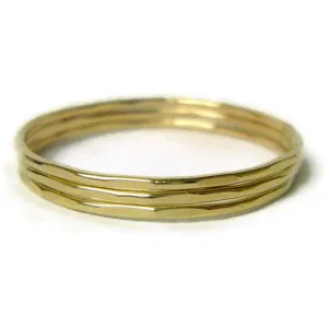 Solid 14k yellow gold stacking rings • Hammered gold bands • Wedding band set • Stackable gold rings