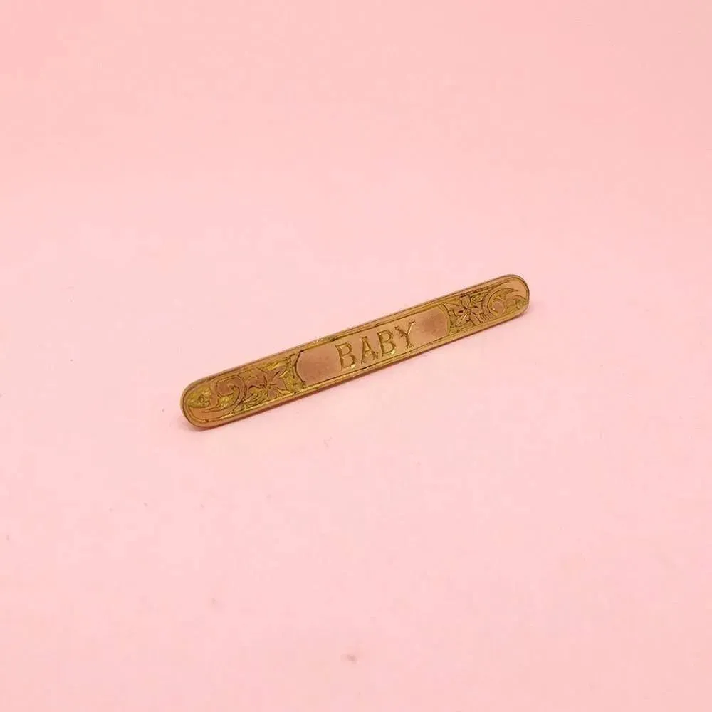 Vintage 1930s BABY Bar Brooch